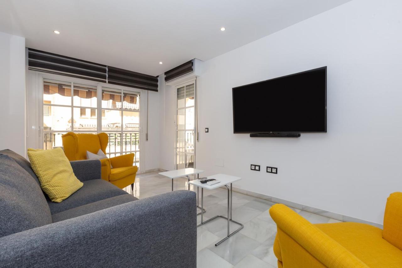 Ferienwohnung Apartamento La Victoria Málaga Exterior foto