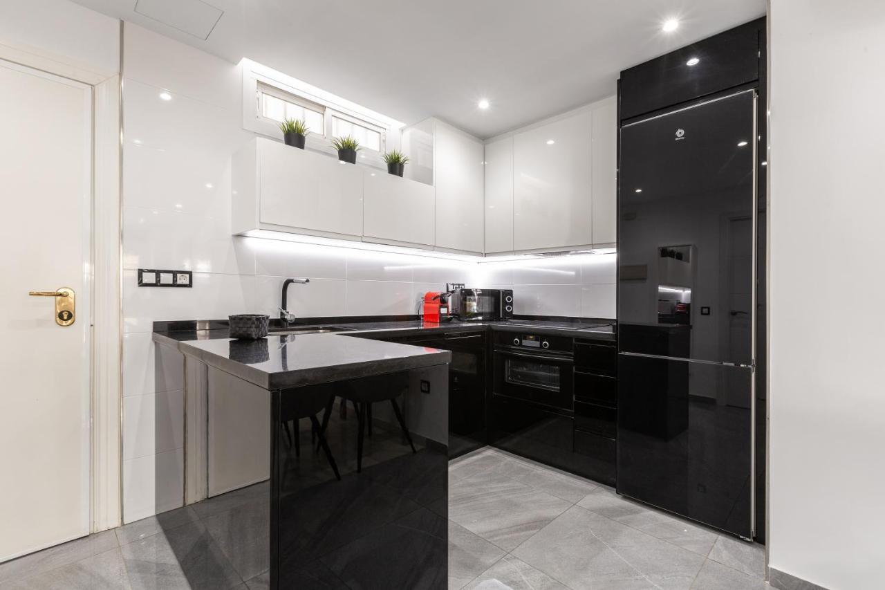 Ferienwohnung Apartamento La Victoria Málaga Exterior foto