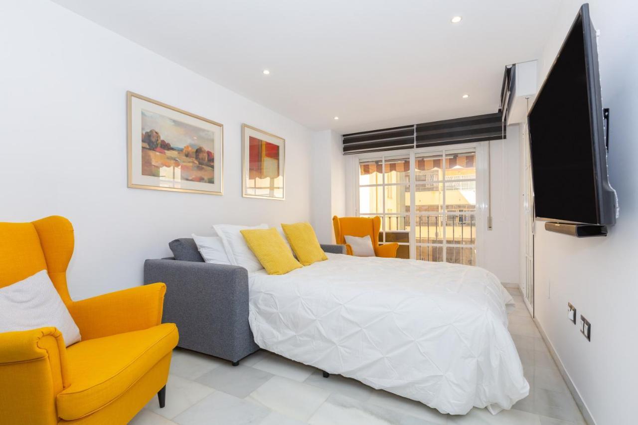 Ferienwohnung Apartamento La Victoria Málaga Exterior foto