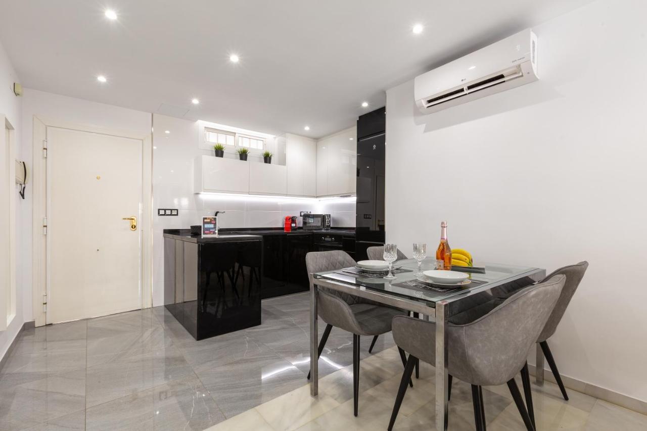 Ferienwohnung Apartamento La Victoria Málaga Exterior foto